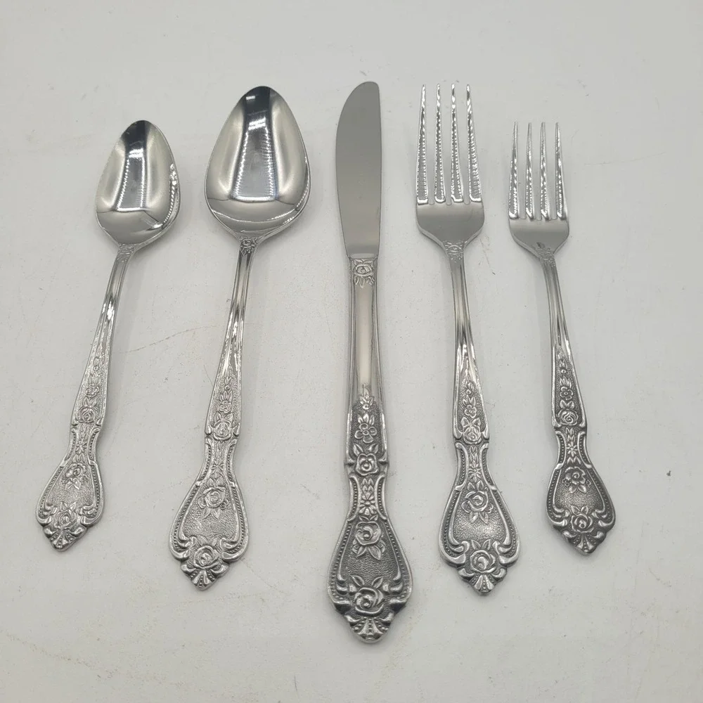 New Vintage NORMANDY Stainless Steel Flatware 2 Forks, 2 Spoons & Table Knife‎